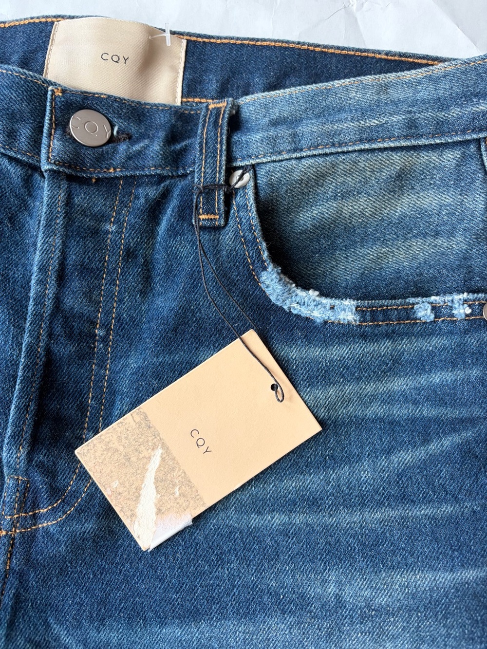 CQY Icon High Rise Slim Straight Jeans Acoustic Wash 28 NWT - Picture 7 of 13